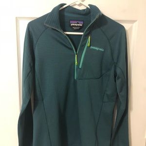 Patagonia lightweight pullover